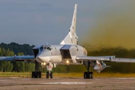 Супутник показав, скільки Ту-22М3 може стояти на аеродромі "Моздок" (фото)